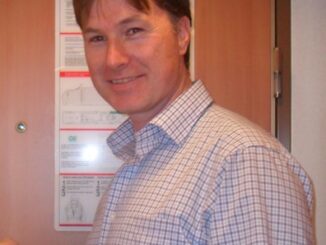 ||@CanadianGIS Twitter stats Nov 2016|Canadian GIS & Geomatics twitter|Emily Garding Twitter|Gretchen Peterson Twitter QGIS|GIS professor and Global Education Manager at Esri|Joseph Kerski twitter|GoGeomatics twitter|Senior Mapping Analyst.GIS Stack Exchange Moderator|Peggy March Twitter|Dave COGS|GANS Twitter