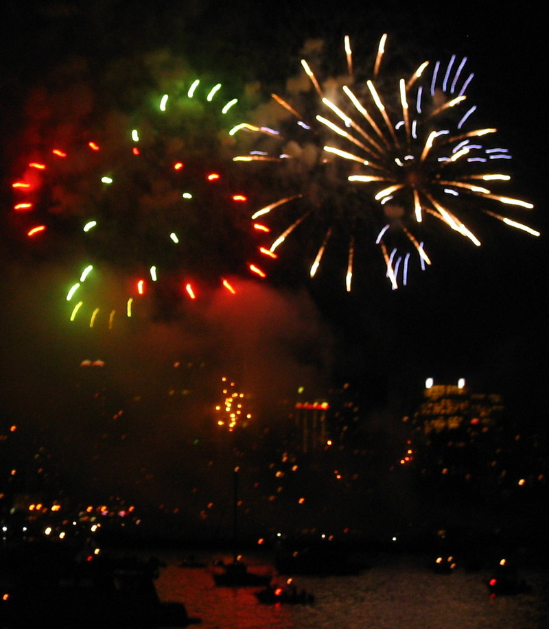 Geoweb_fireworks Geoweb_fireworks